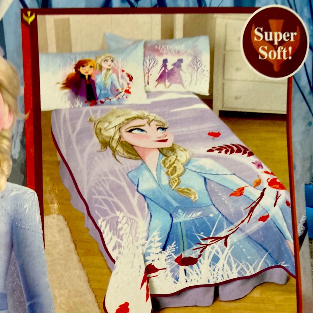 Disney frozen kids bed sized plush blanket